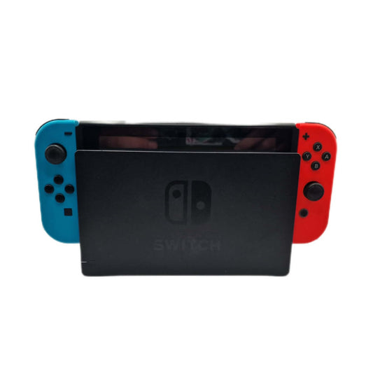 Begagnad Nintendo Switch 32GB – Originalmodell 2017 (handhållen konsol) – Neon