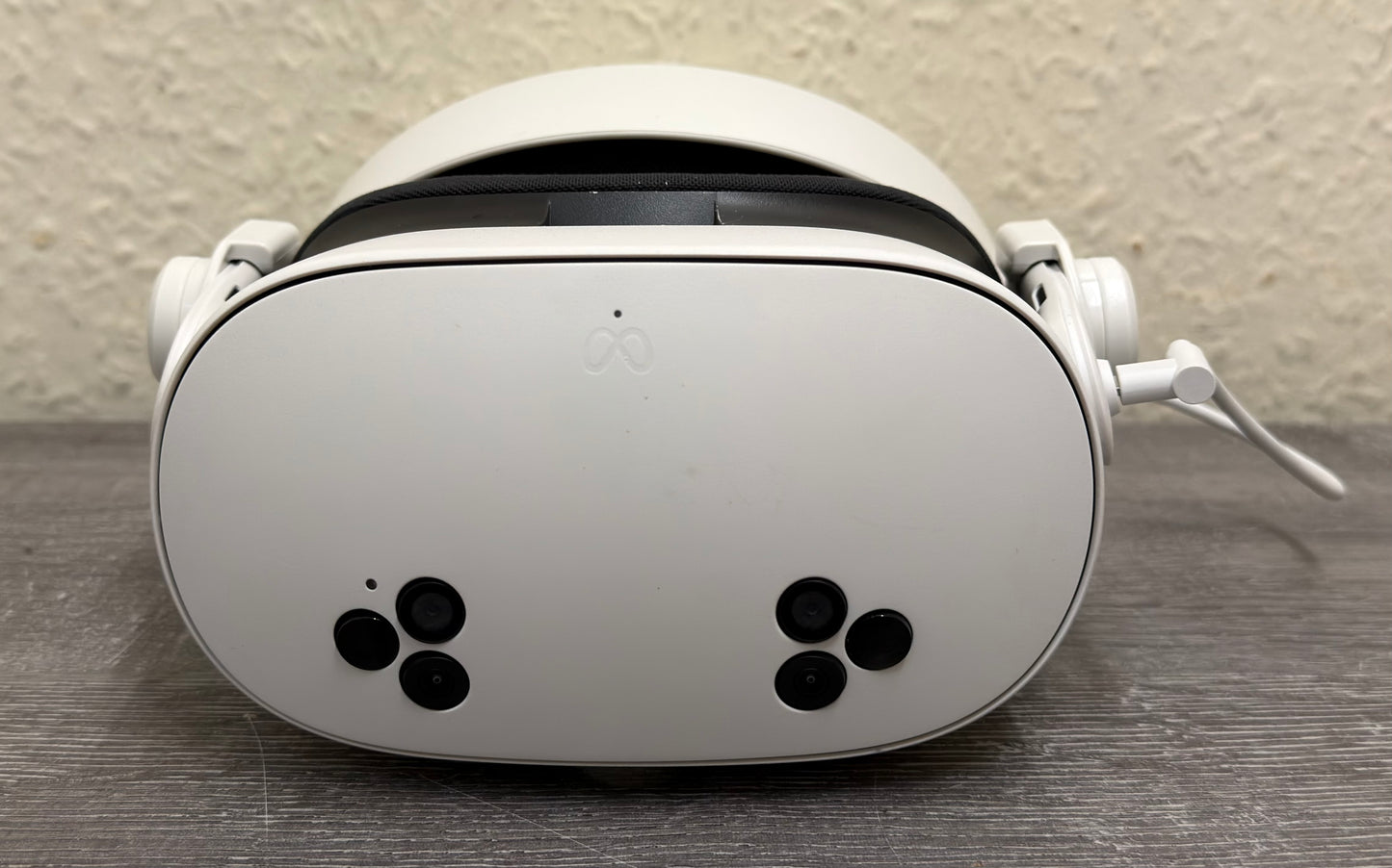 Begagnat Meta Quest 3S VR-headset med batterihuvudband – 128 GB