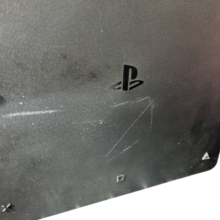Bilden visar en PlayStation 4 Slim (PS4 Slim) - BRA SKICK