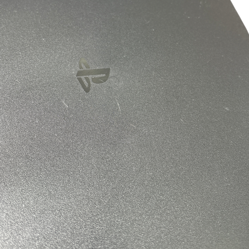 Bilden visar en PlayStation 4 Slim (PS4 Slim) - BRA SKICK