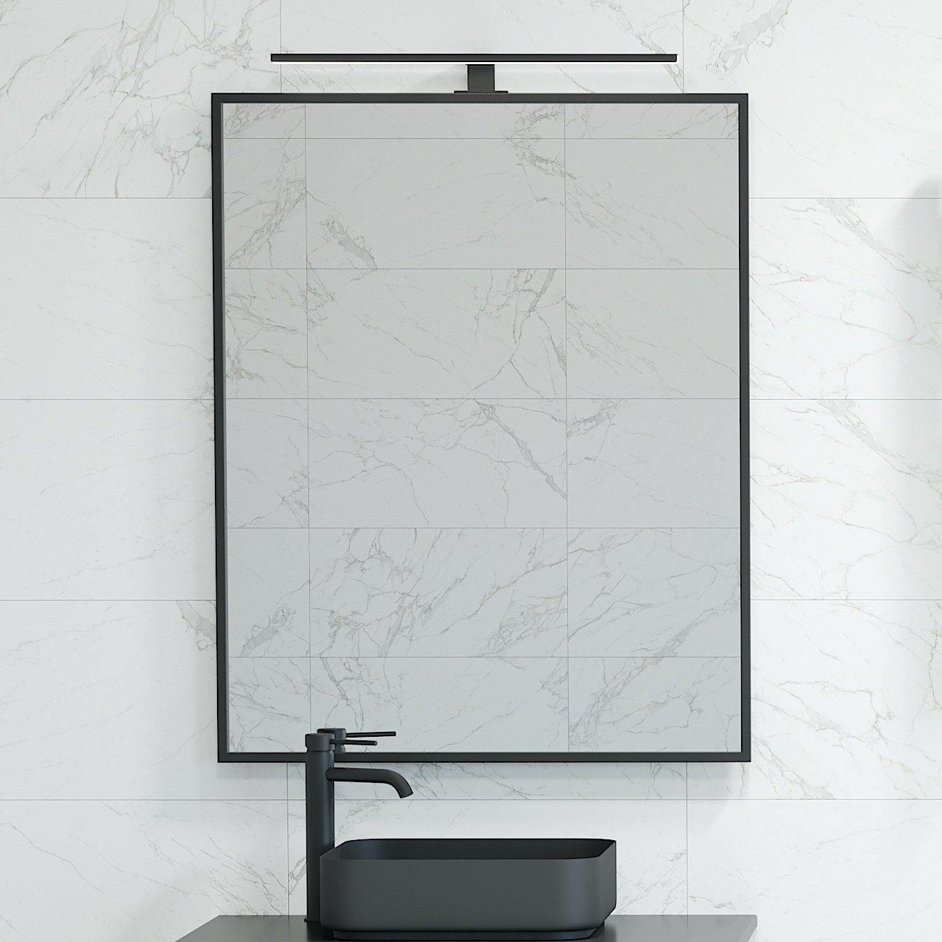 Fyrkantiga spegel - 80x80 cm med svart ram och väggfäste - Borgsted